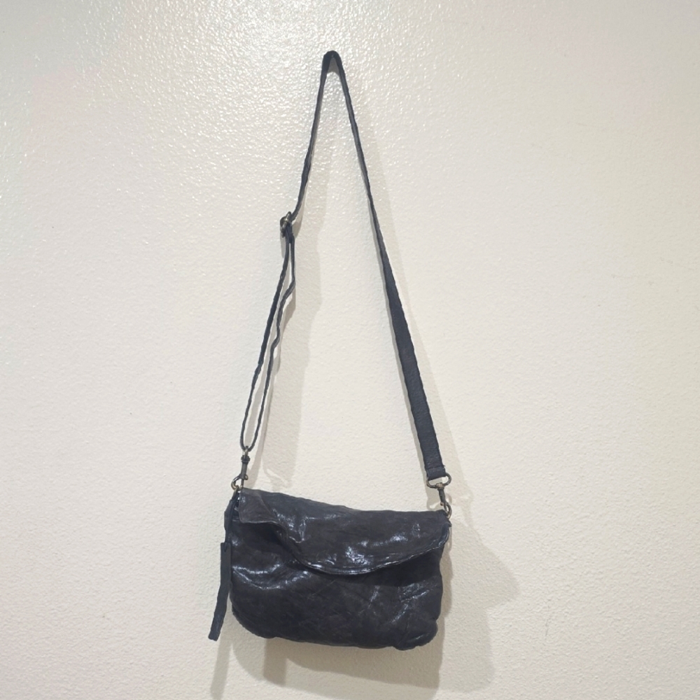 🥀 JOHNNY WAS LEATHER CROSSBODY